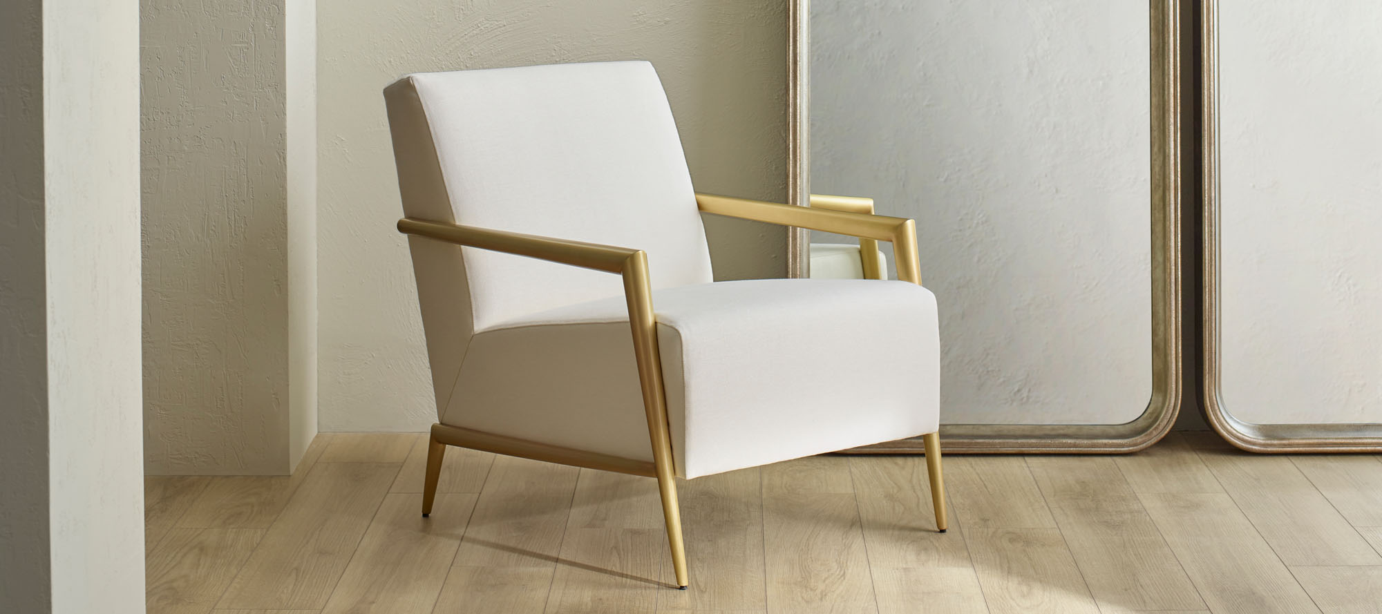 Enzo Lounge Chair by Baker Luxe BAU3104C Baker Furniture